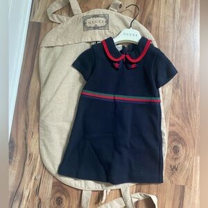 Authentic Gucci Baby Girl cotton dress with web bow in Excellent condition!